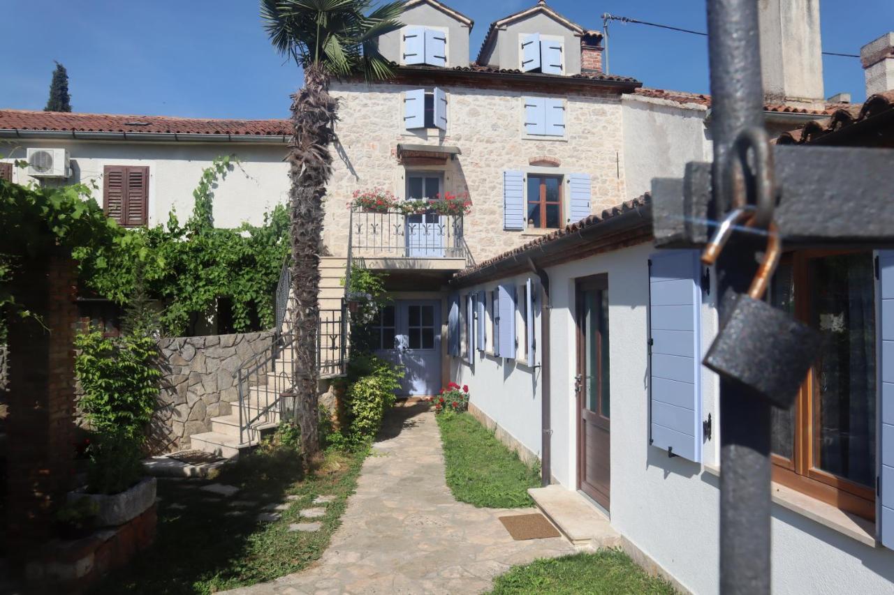 Apartmani Jelena Porec Esterno foto