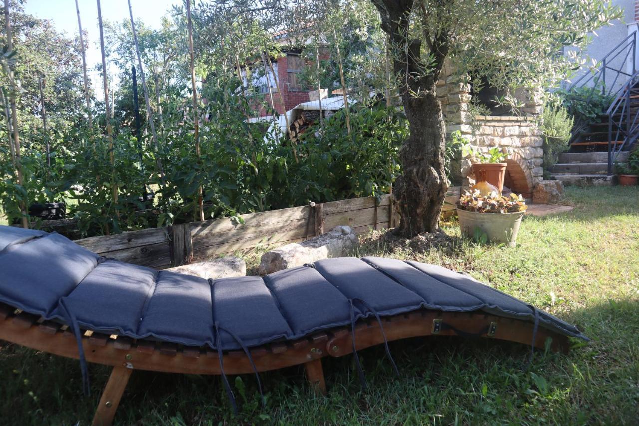 Apartmani Jelena Porec Esterno foto